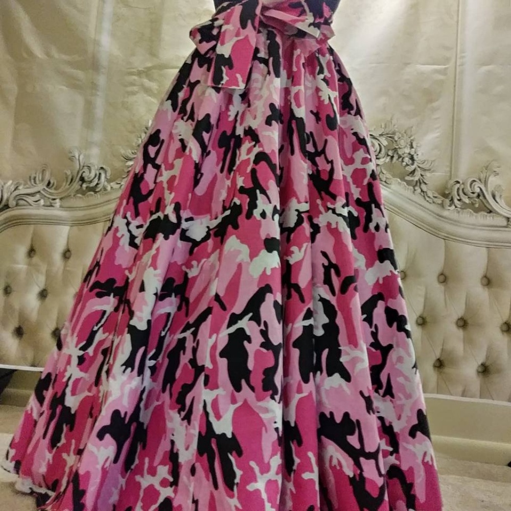 Pink STRONG Camouflage Maxi Skirt